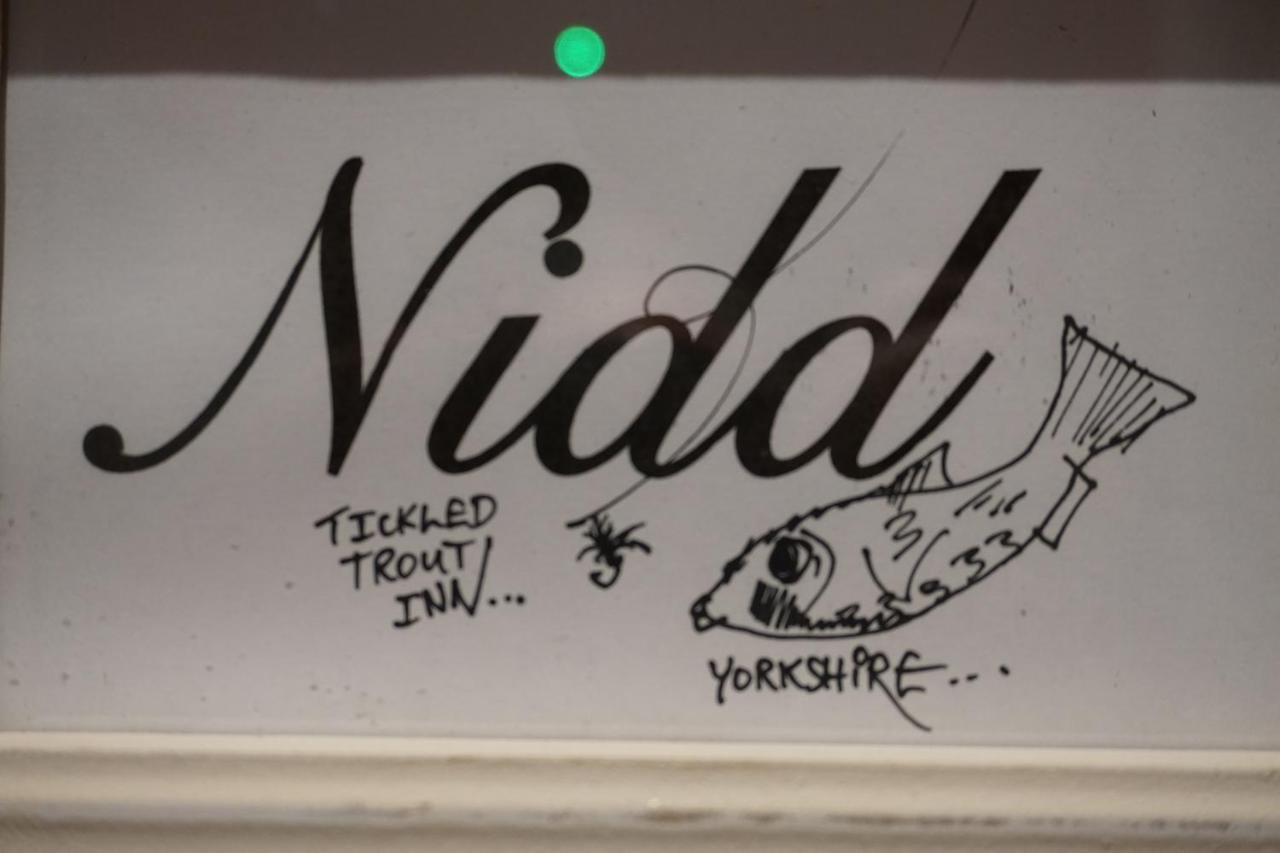 The Tickled Trout Inn Bilton-In-Ainsty York Buitenkant foto
